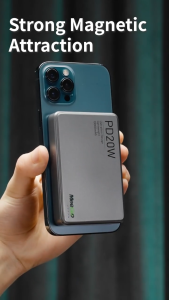 MeeGoo 10000mAh Magnetic Wireless Charging Bank 20W Portable Charger Fast Charge 15W Wireless Charge Mini Power Bank Airline Approved