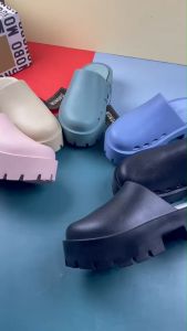 Monobo รองเท้าแตะแบบสวมส้นสูงผู้หญิง รุ่น Grace (5-8)