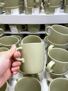 Cốc gốm sứ tráng men đá có tay cầm 370ml Fargklar IKEA