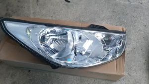 Đèn pha Hyundai Tucson 2011