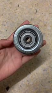 TOYOTA  ลูกกรอกสายพาน หน้าเครื่อง REVO  1GD  2GD แท้ห้าง T/T  70 มิล รู 10 มิล