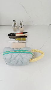 Kotak Pensil Sleting Motif Bunga Flower Handle Pastel / Pouch Makeup Aesthetic / Tas Aksesoris Wanita Lucu Import