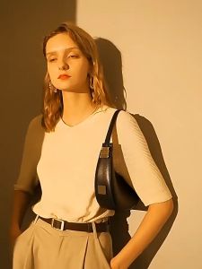 Shoulder bag 2024 spring and summer Korean version niche crescent moon bag new single shoulder underarm bag female trendy half-moon saddle bag