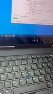 Laptop Dell Precision 7520 Core i7-6820HQ/ 32 GB RAM/ 256 GB SSD/ NVIDIA Quadro M1200M/-VGA 4G 15.6" FHD( có bản cảm ứng siêu mượt cho khách hàng lựa chọn )