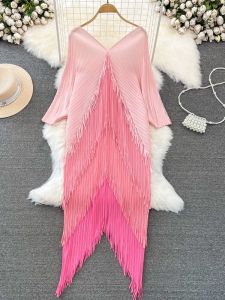 Elegant Long Sleeve V-Neck Backless Loose Tassel Gradient Color Asymmetrical Dress Korean Style Commute Folded Skirt