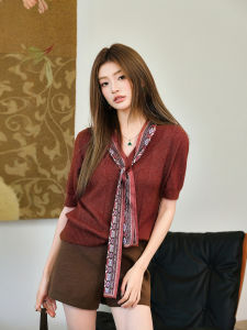 MIUCO | Thiết Kế Pháp Dễ Thương Có Khăn Quàng Cổ Áo Thun V-Neck Tay Ngắn