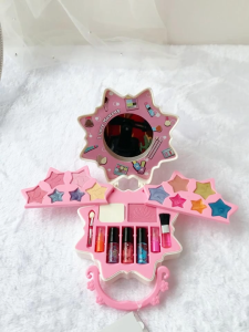 Kids Makeup Set Girl‘s toys Gift Kids Cosmetics Set 儿童化妆彩妆 礼物 gift set gift for sister makeup toys for kids girl