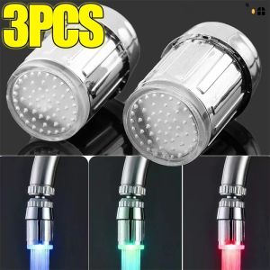 ก๊อกน้ำไวต่ออุณหภูมิ LED สำหรับห้องครัวก๊อกน้ำเครื่องเติมอากาศหัวก๊อกฝักบัวห้องน้ำประหยัดพลังงานน้ำเรืองแสงชุดก๊อกน้ำ3สี