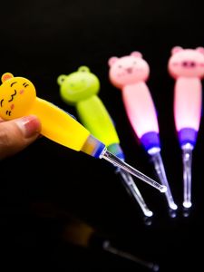 Lò Xo Tai Phát Sáng Có Đèn Công Cụ Vệ Sinh Tai Điện Tử Cho Người Lớn Và Trẻ Em Đồ Dùng Vệ Sinh Cá Nhân Thiết Bị Kiểm Tra Tai