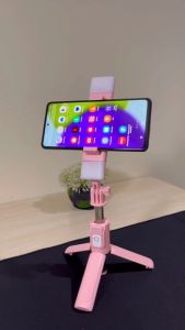 Basike ขาตั้งกล้องแบบพับได้พร้อมรีโมทควบคุมไฟส่องเติมสำหรับ iPhone Huawei Xiaomi สมาร์ทโฟน Tiktok ถ่ายทอดสด