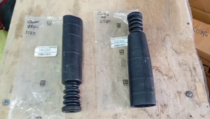 NISSAN ABSORBER DUST COVER LIVINA SYLPHY ALMERA REAR 2PCS (55240-ED500)