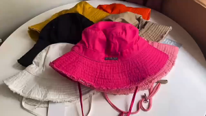 1PCS Frayed-Edge Fisherman Bucket Hat UV-Protective Sun Hat Adjustable Rope Wide Brim for Woman Outdoor