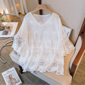 AIYITI | Slimming Lightweight Lace Shirt