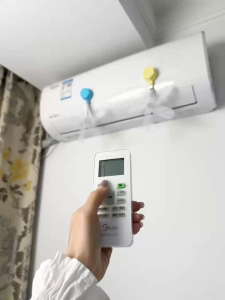 3 piece adjustable angle windmill-shaped air conditioner windshield air conditioner fan