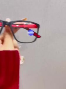 Reading Glasses Lightweight Anti Eyestrain Fashion Computer Presbyopic Glasses For Women Men