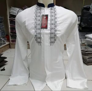 SS ARFAN ID-Koko pria putih fashion-Baju muslim pria terbaru-baju Koko putih lengan panjang-kemko model terbaru-baju muslim buat lebaran-koko fashion muslim pria-kurta model terbaru-baju muslim kurta-pakistan viral mewah-kemko lengan panjang putih mewah