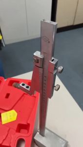 (Ready Stock Malaysia)Vernier Height Gauge 300mm Carbon Steel Height Vernier Caliper Gauge Micrometer Measuring Tool