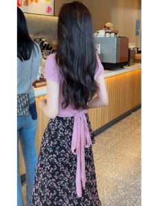 Áo Thun Nữ Cổ Chữ V Thắt Lưng Tay Ngắn Mùa Hè 2024 Thiết Kế Độc Đáo Thanh Lịch Tay Áo Vai Áo Thun Nữ