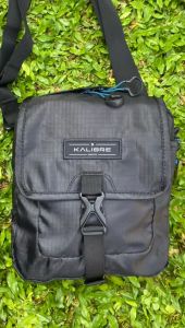 Tas Selempang Kalibre Preston Travel Pouch 922117 000: Tas Pria Travel Pouch Tas Wanita Slingbag Shoulder Bag
