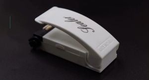Mini sealer machine เครื่องซีลปิดปากถุงพลาสติก 1 ชิ้น