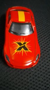 Xe ô tô đua siêu tốc độ nhanh như chớp kích thước 10 x 4cm