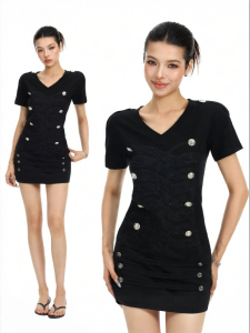 Design Fashion Shimmer Buttons Slim T-Shirt
