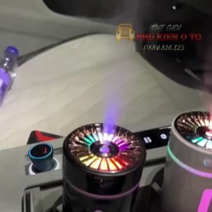 Máy khuếch tán tinh dầu xe hơi phun sương Aroma | máy xông tinh dầu ô tô bàn làm việc