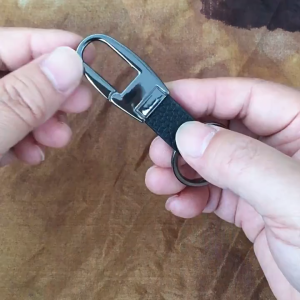 พวงกุญแจโลหะห้อยเอวสำหรับผู้ชายและผู้หญิง พวงกุญแจรถยนต์  450A  สวยกระทัดรัด พวงกุญแจอเนกประสงค์