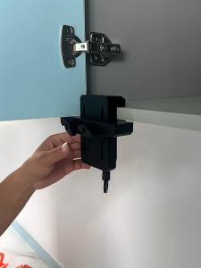 Cabinet Door Mounting Jig Support Clamp Adjustable Jig Versatile Hardware Locator Clamping for Door