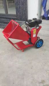 Máy Băm Tàu Dừa TươiTàu Dừa Khô Sử Dụng Động Cơ 4 Thì