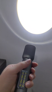 Lampu suluh mudah alih boleh dizum super terang kalis air boleh dicas semula Lampu suluh terang jarak jauh Lampu Perkhemahan dengan Lampu kecemasan