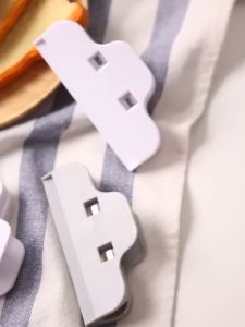 Kẹp nhựa giữ miệng túi bánh kẹo túi hạt ngăn ngừa côn trùng tấn công thực phẩm trong túi - Kẹp miêng túi thực phẩm