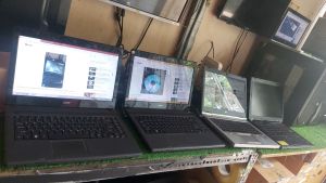 Laptop core i5 ram 4Gb Ổ Cứng 320Gb đầy đủ phụ kiện chính hãng