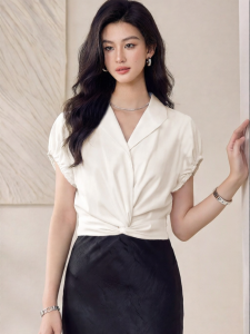 Roey s house | Fashionable Commuter Blouse Twisted Wool Short Sleeve Shirt