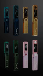 Ledger Nano X  cryptowallet bitcoin dogecoin etherium multicolor
