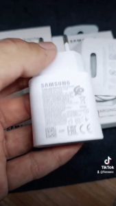 Charger Cepat Samsung EP-TA800 25W Type C - Plug EU - Putih Berkualitas Tinggi