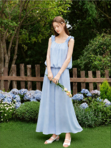 Semir | Sweet and Lazy Style Womens Set with Puff Strap Top and Capri Pants