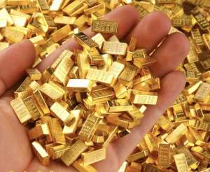 1แพ๊ค 10ก้อนก้อนทองแท่งจิ๋ว มีน้ำหนักทำมาจากโลหะ โมเดลก้อนทองประดับตกแต่งก้อนทอง