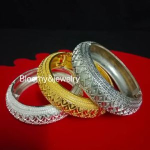 กำไลข้อมือ ราคาถูก เจ้าสาว ล้านนา ลายไทย ตกแต่งชุด ชุดชาติพันธ์ ออกงานต่างๆ เลือกตั้งแต่การติดต่อเรา