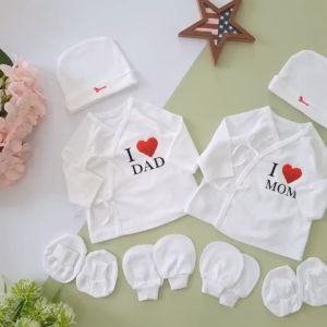 Combo 2 áo sơ sinh cột dây kèm 2 set phụ kiện mũ vớ tất cho bé sơ sinh.