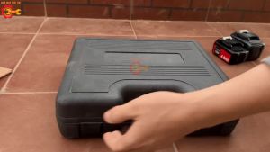 Máy Bắn Đinh F30 Dùng Pin KENPRO Bảo hành 6 tháng