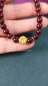 Vòng tay đá Garnet Ngọc Hồng Lựu size 6.3mm phối charm hoa bạc xi vàng cho phong thủy mệnh Hỏa Thổ | Hoa Minh Gem