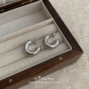 Gold Circle Earrings Unique Vintage Elegant Versatile Womens Fashion Jewelry Hoops Ear Cuffs Stylish Accessory Pair