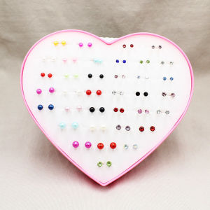 Hypoallergenic Plastic Resin Earrings for Girls Womens Fashion Jewelry Sweet Style New Arrival 2024 Spring Summer
