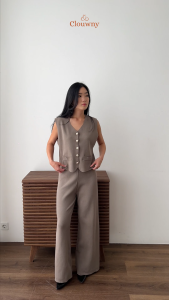 Clouwny Amy Button Vest Set Setelan Wanita Minimalis Elegan Premium Knit Korean Look