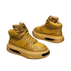 Trendy High-Top Casual Thick Bottom Versatile White Sneakers for Men Fashionable Sporty Footwear Suitable for All Occasions
