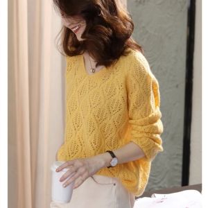New Autumn Fashionable Loose Knitted Sweater with V-Neck and Hollow Carved Pattern