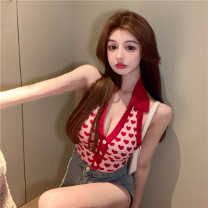 Women s European and American Retro Spice Girls Love Knitted Small Strap Vest Womens Short Red Top