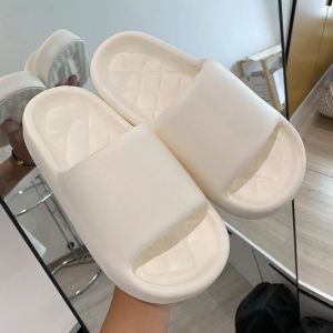 2025 New Year Red Wedding Slippers Couple Home Bath Anti-slip Soft Bottom Men Women Casual EVA Couples Slippers Summer Home