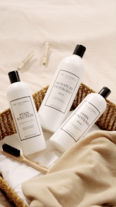 Unilever The Laundress Signature Detergent Cotton and Linen Laundry Detergent 1KG EXP:08/2027